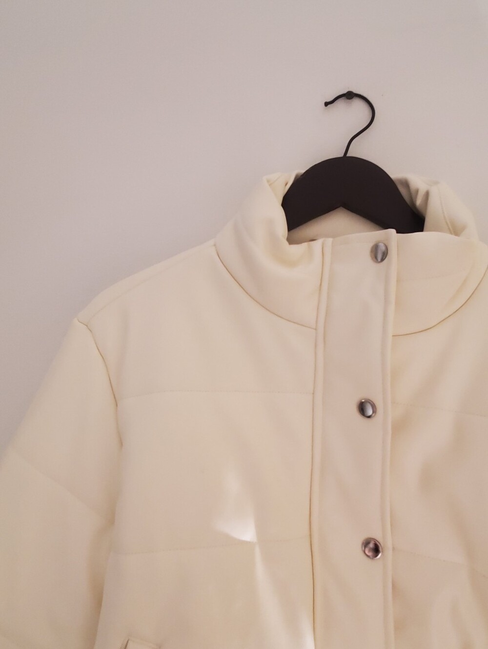 Cream Cropped Puffer Jacket - Picture 6 of 9
